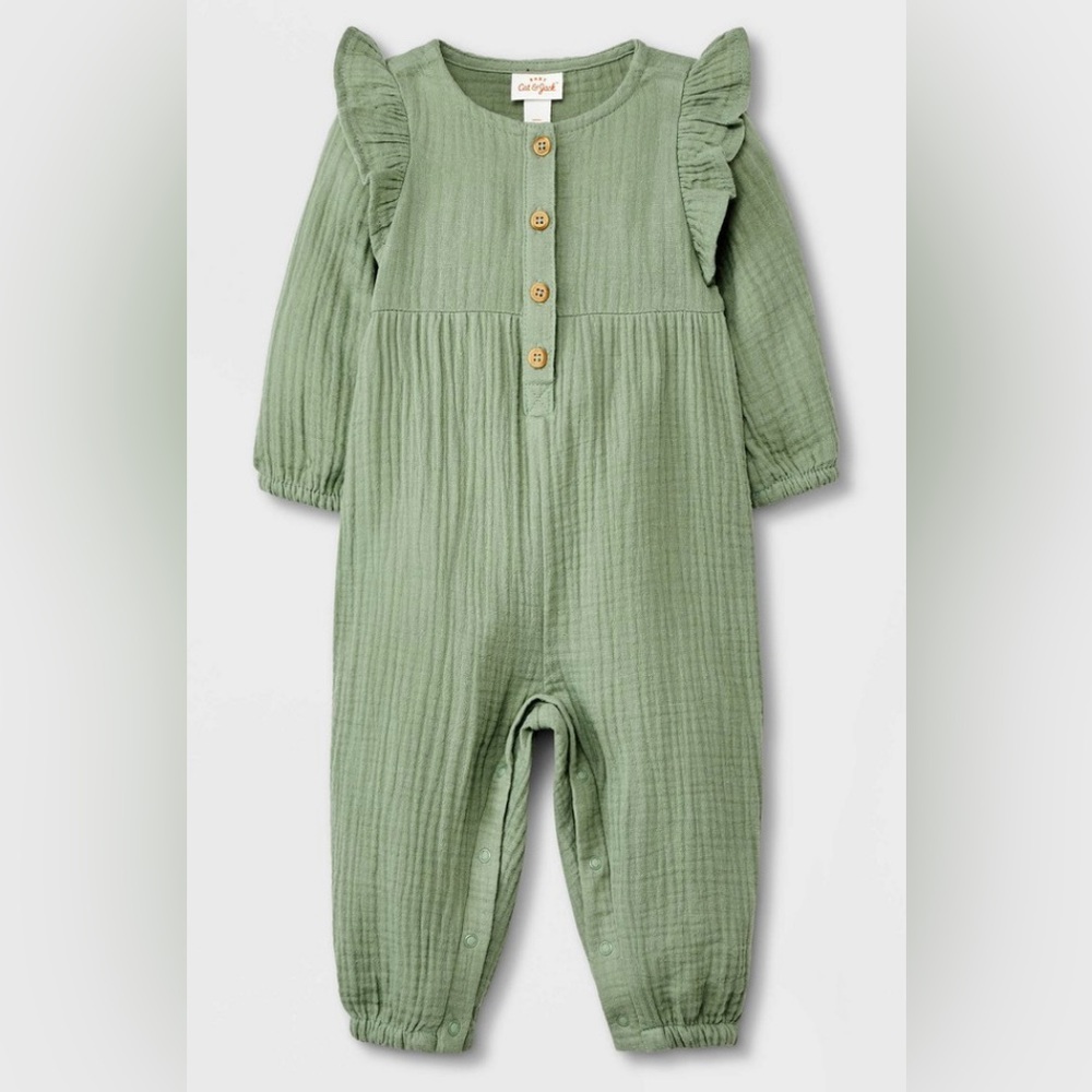 NWT Cat & Jack Toddler Girl Lightweight Romper, size 24m